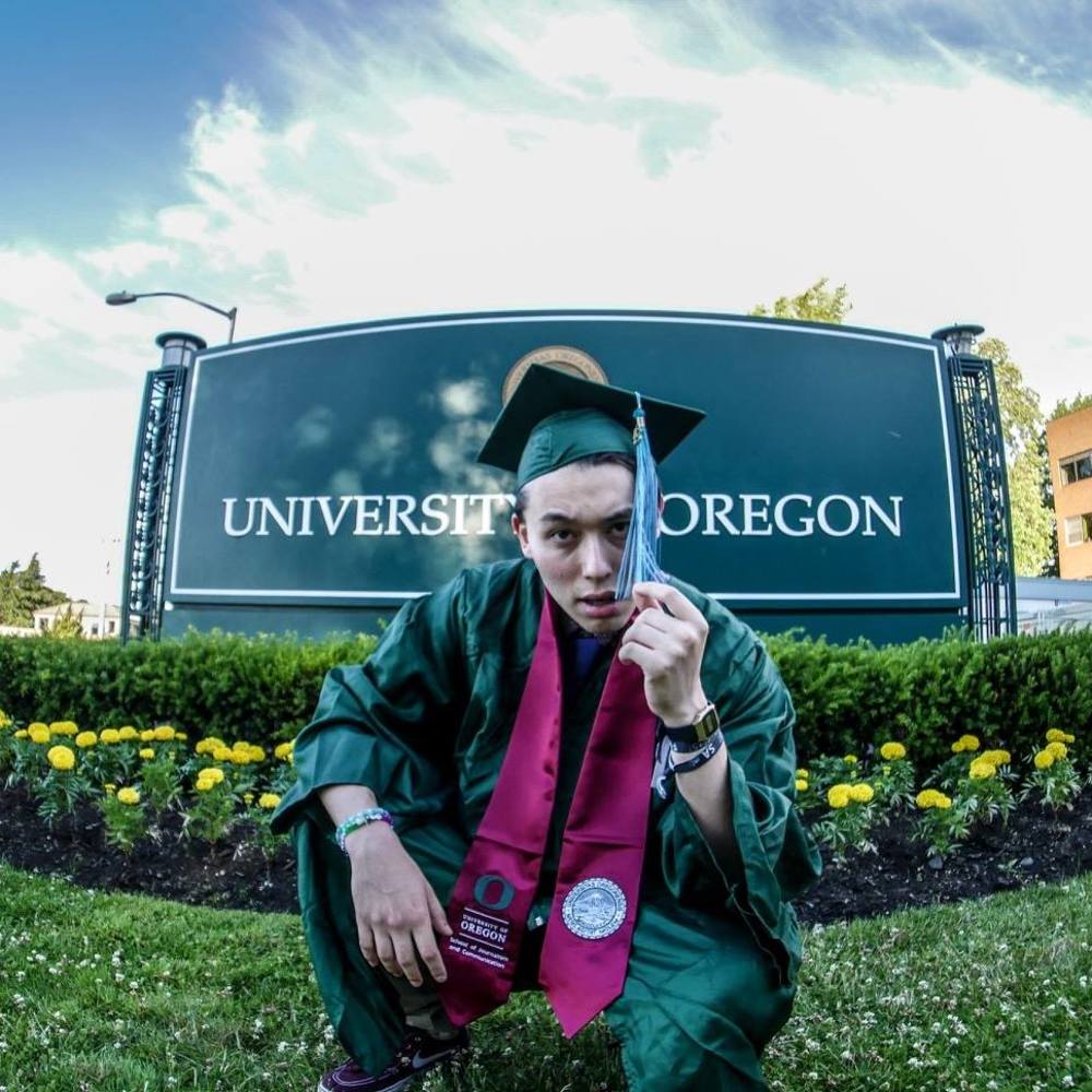 Meet your Posher, Julian